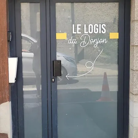 Le Logis Du Donjon 2 Appartamento *